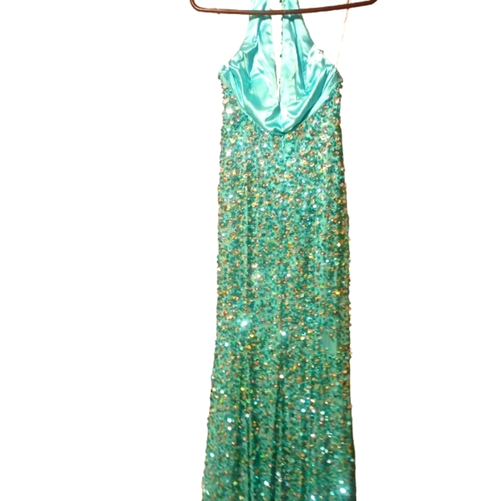 Halter teal size 4
